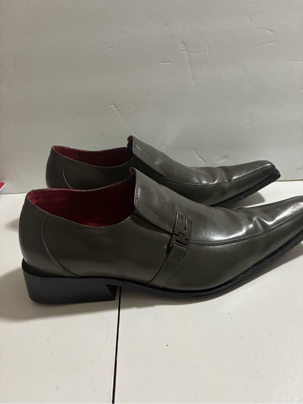 Zota Classic Men’s Size 12 Olive Leather Dress Shoes Square Toe Slip-On Loafers
